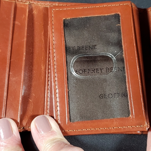 Geoffrey Beene Wallet - Picture 5 of 9